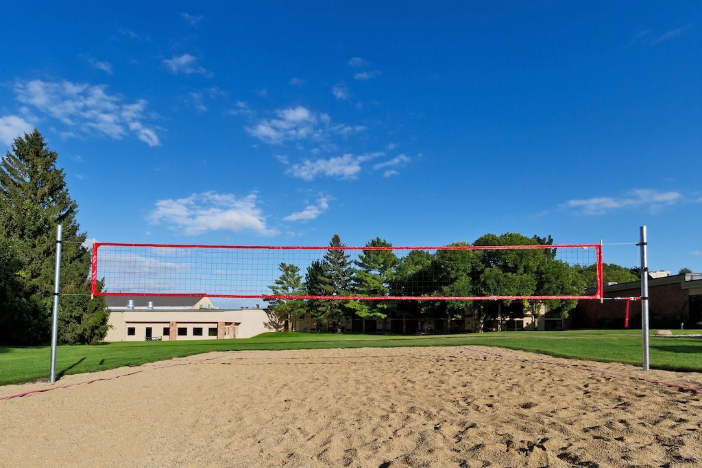 Lake Okoboji Resort And Conference Center Exterior photo