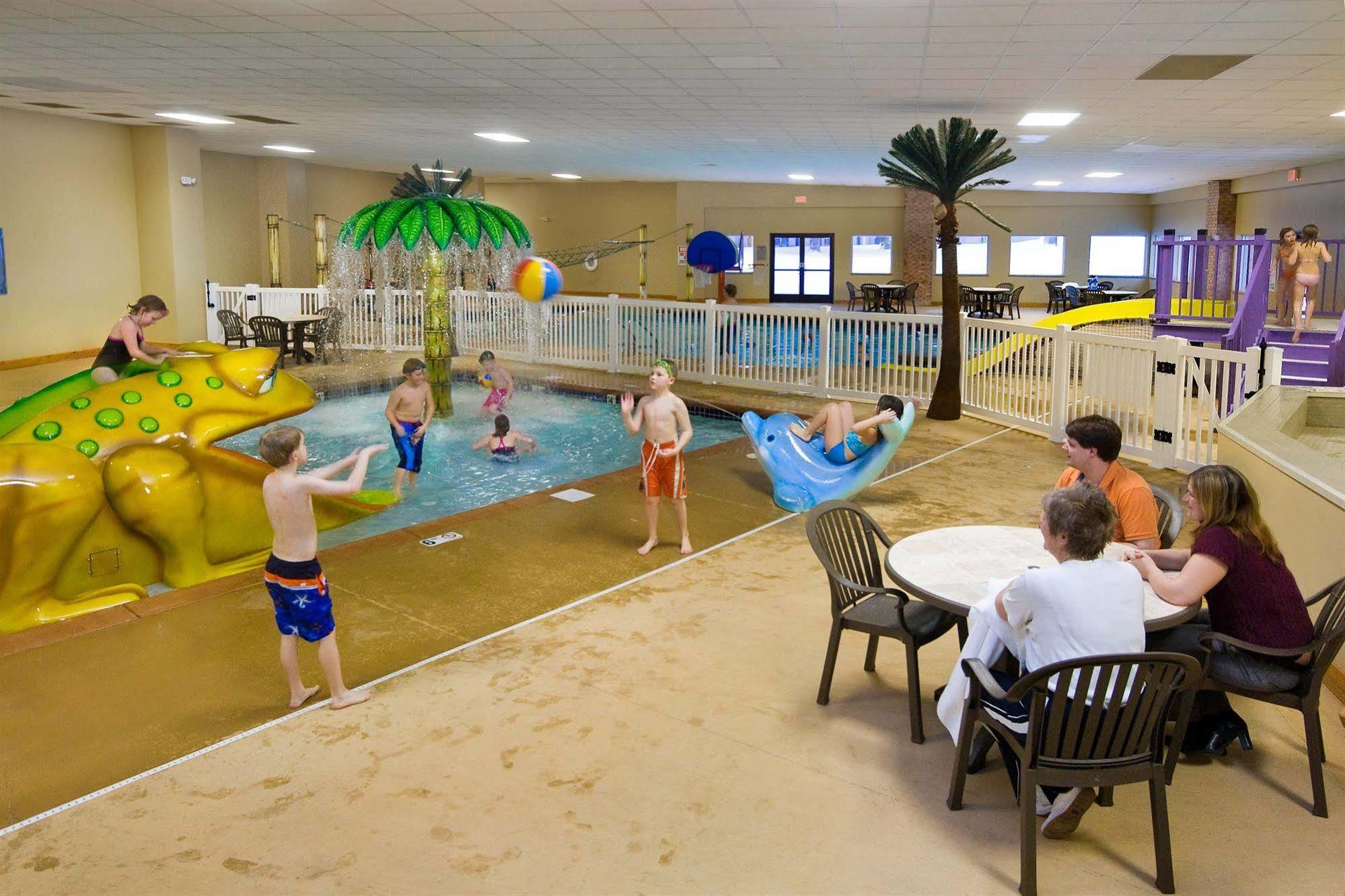 Lake Okoboji Resort And Conference Center Exterior photo